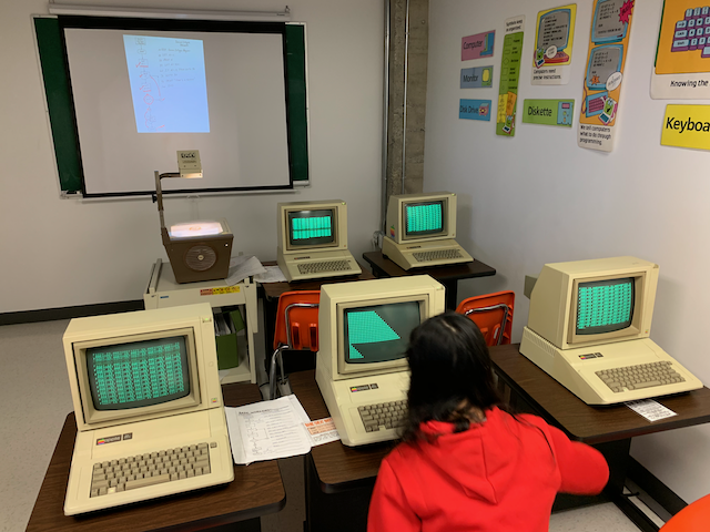 The Classroom – The Dead Computer Museum